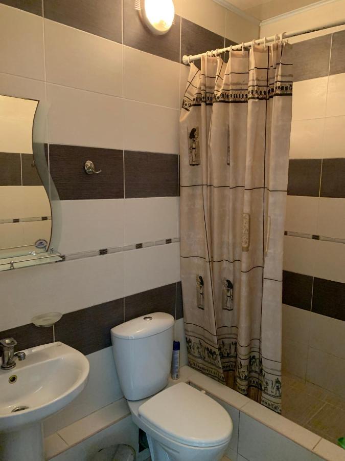 Guest House Aphyn Leto Gagra Exterior photo